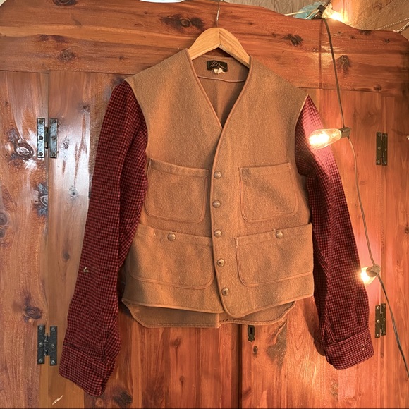 SOLD ✨  VINTAGE LL Bean Men’s Wool Hunting Jacket - Picture 1 of 5